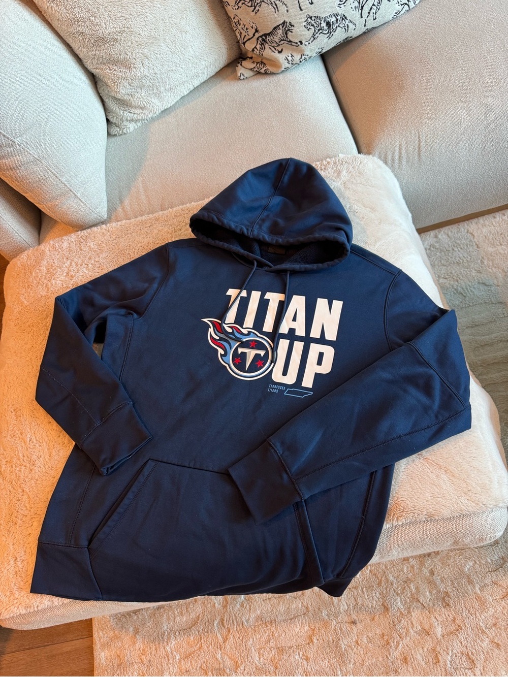 NIKE NFL Tennessee Titans “Titan Up” Navy Men's Hoodie / Men’s L
